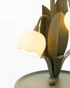 Floral Indoor Table Lamp – Elegant Orchid Design