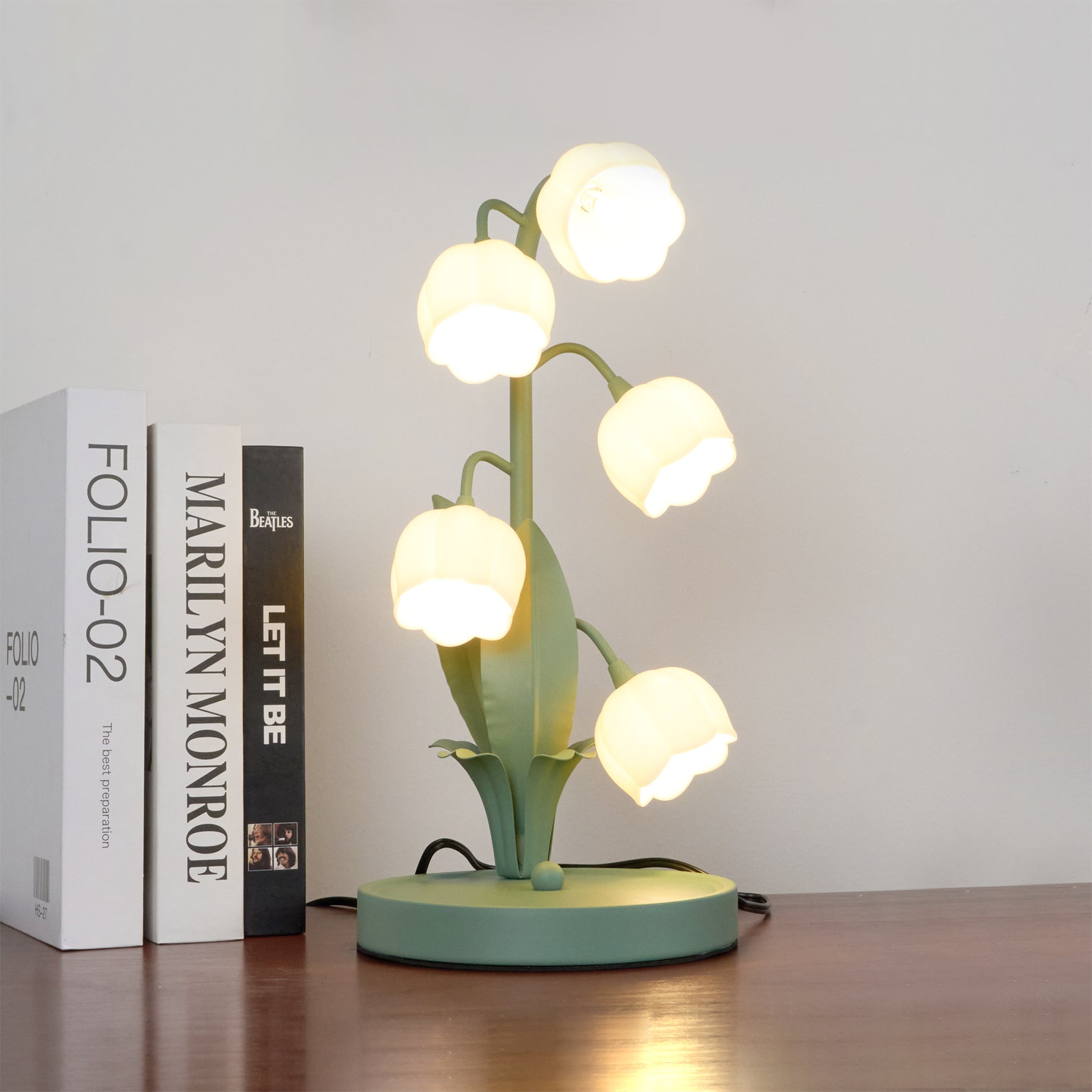 Stylish Dimmable Table Lamp for Living Room and Bedroom Decor
