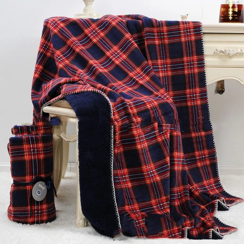Cozy Checkered Fleece Blanket with Soft Coral Lining