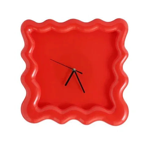 Artisano Modern Wall Clock with Glossy Wave Design