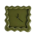 Artisano Modern Wall Clock with Glossy Wave Design