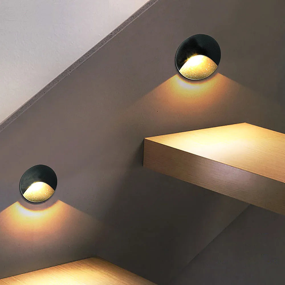 Contemporary Waterproof Outdoor Wall Light Fixture with LED Lighting