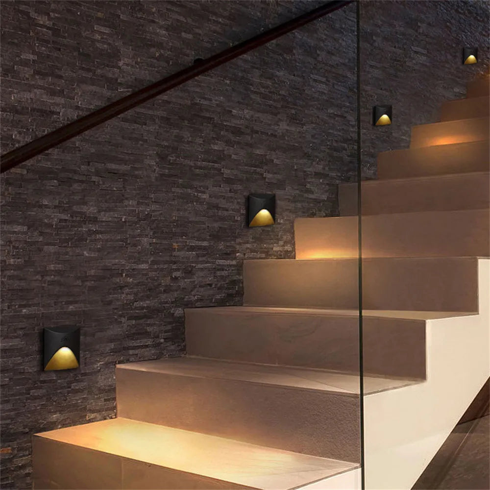 Contemporary Waterproof Outdoor Wall Light Fixture with LED Lighting