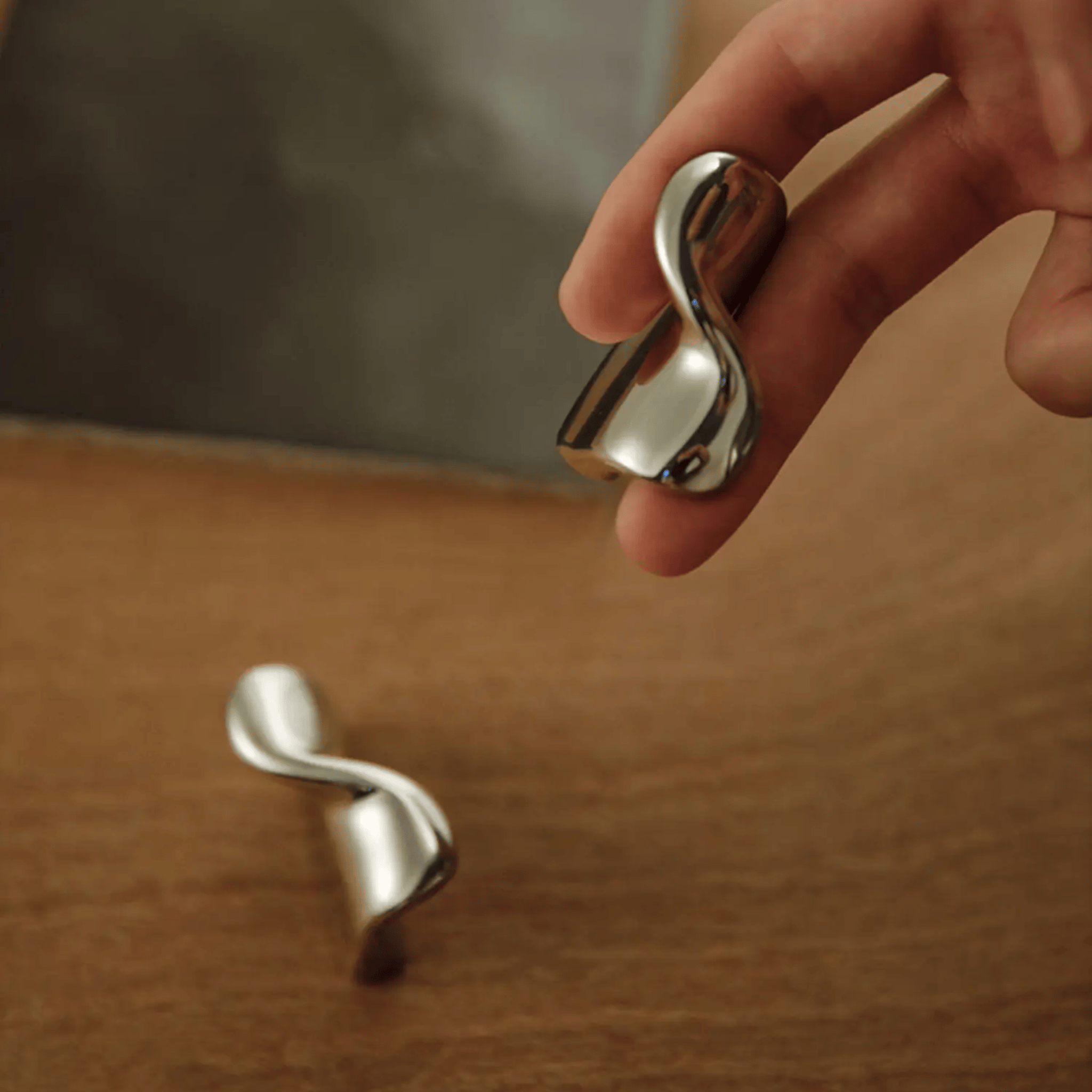 Sleek Brass Cabinet Pulls for Modern Interiors