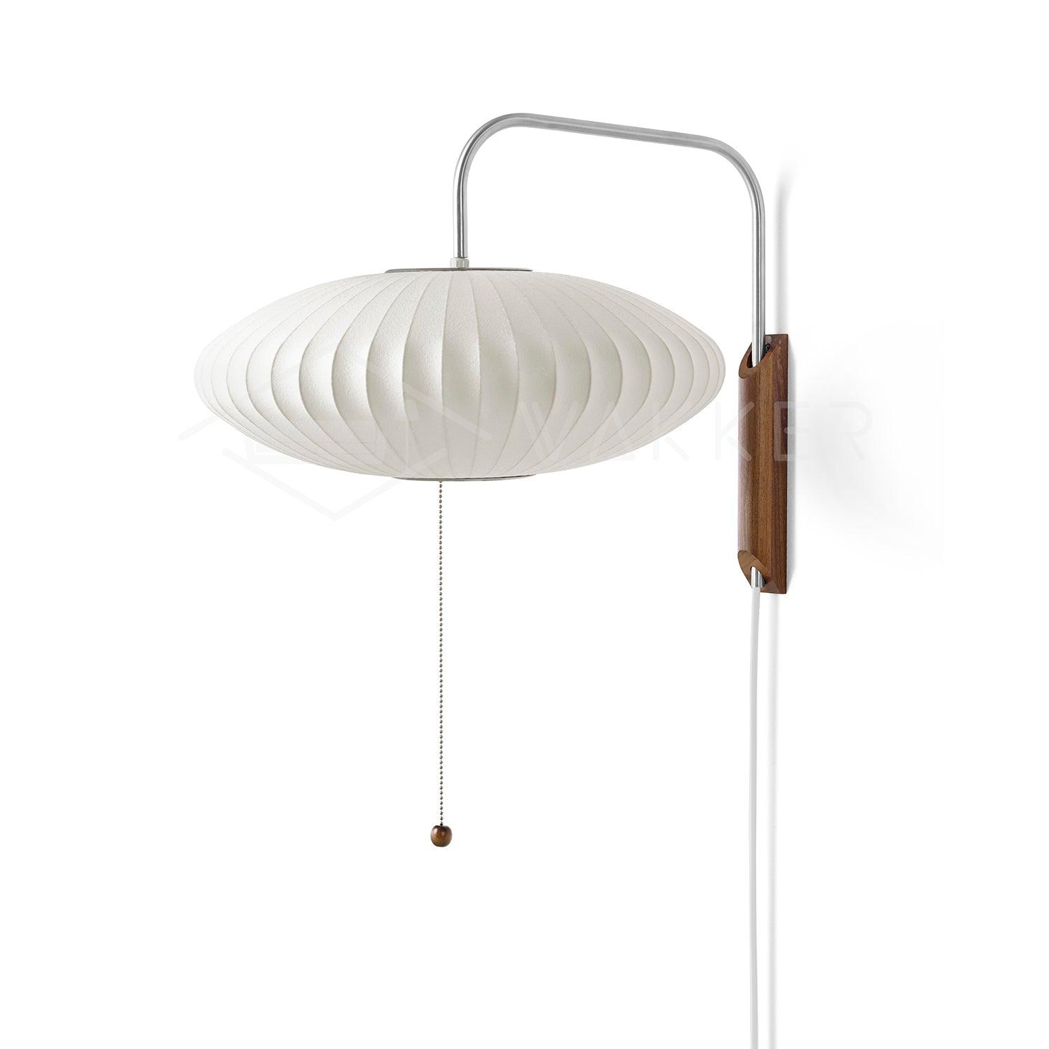 Adjustable Wall Light Fixture with Swivel Hinge – Elegant Design