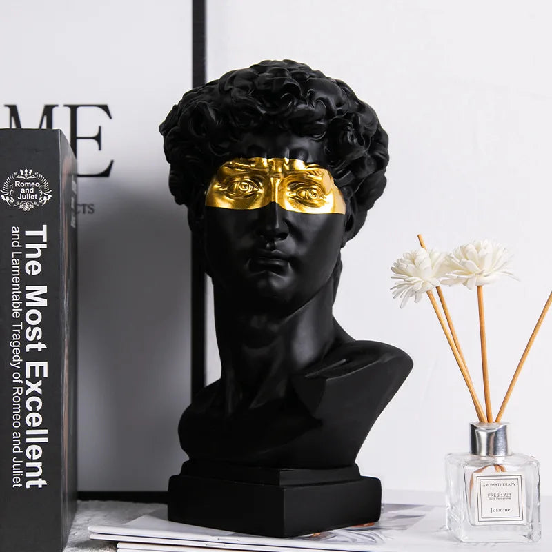 Handmade Resin Bust Art Sculpture with Detailed Design for Living Room