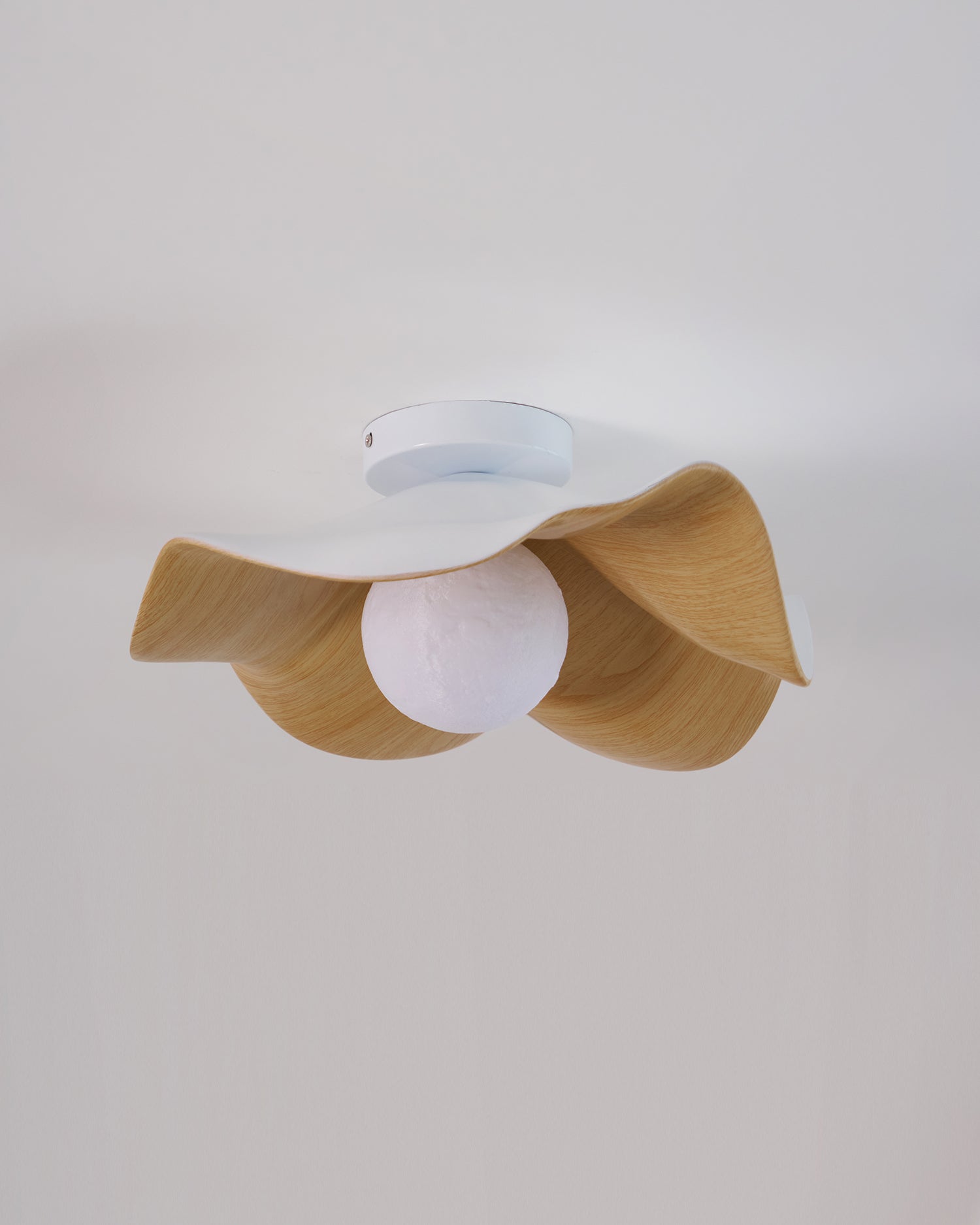 Sculptural Wood-Inspired Ceiling Light Fixture in Modern Style