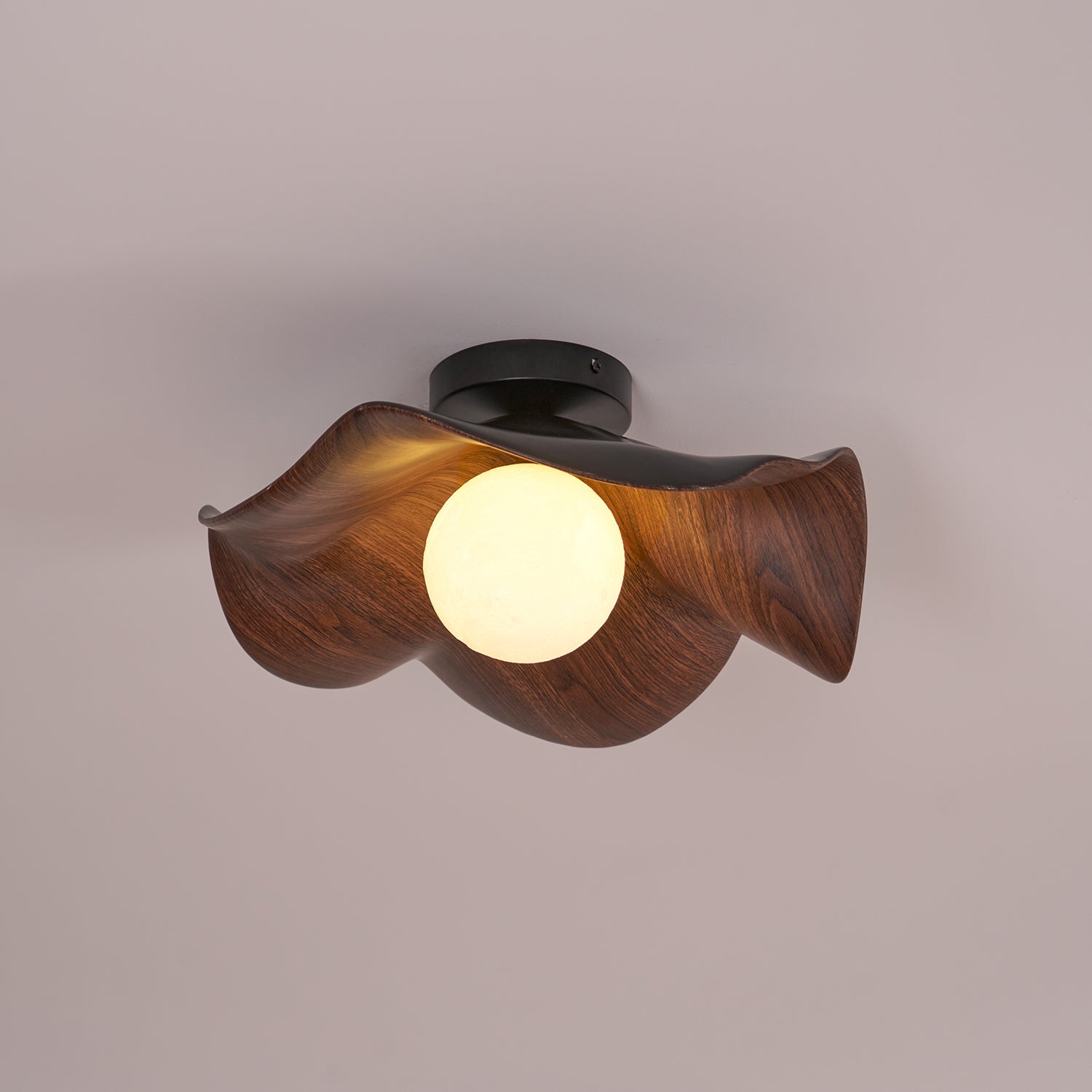 Sculptural Wood-Inspired Ceiling Light Fixture in Modern Style
