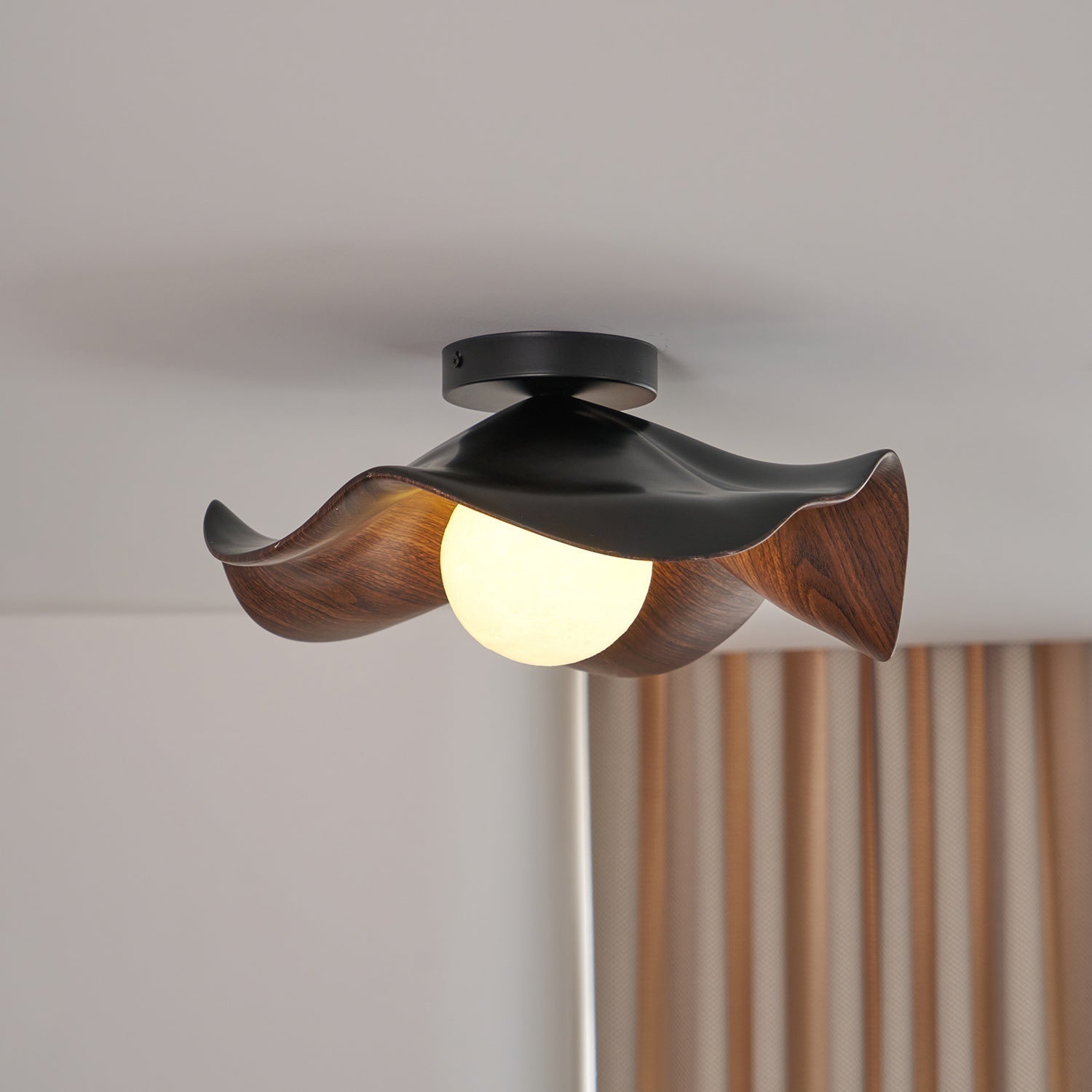 Sculptural Wood-Inspired Ceiling Light Fixture in Modern Style
