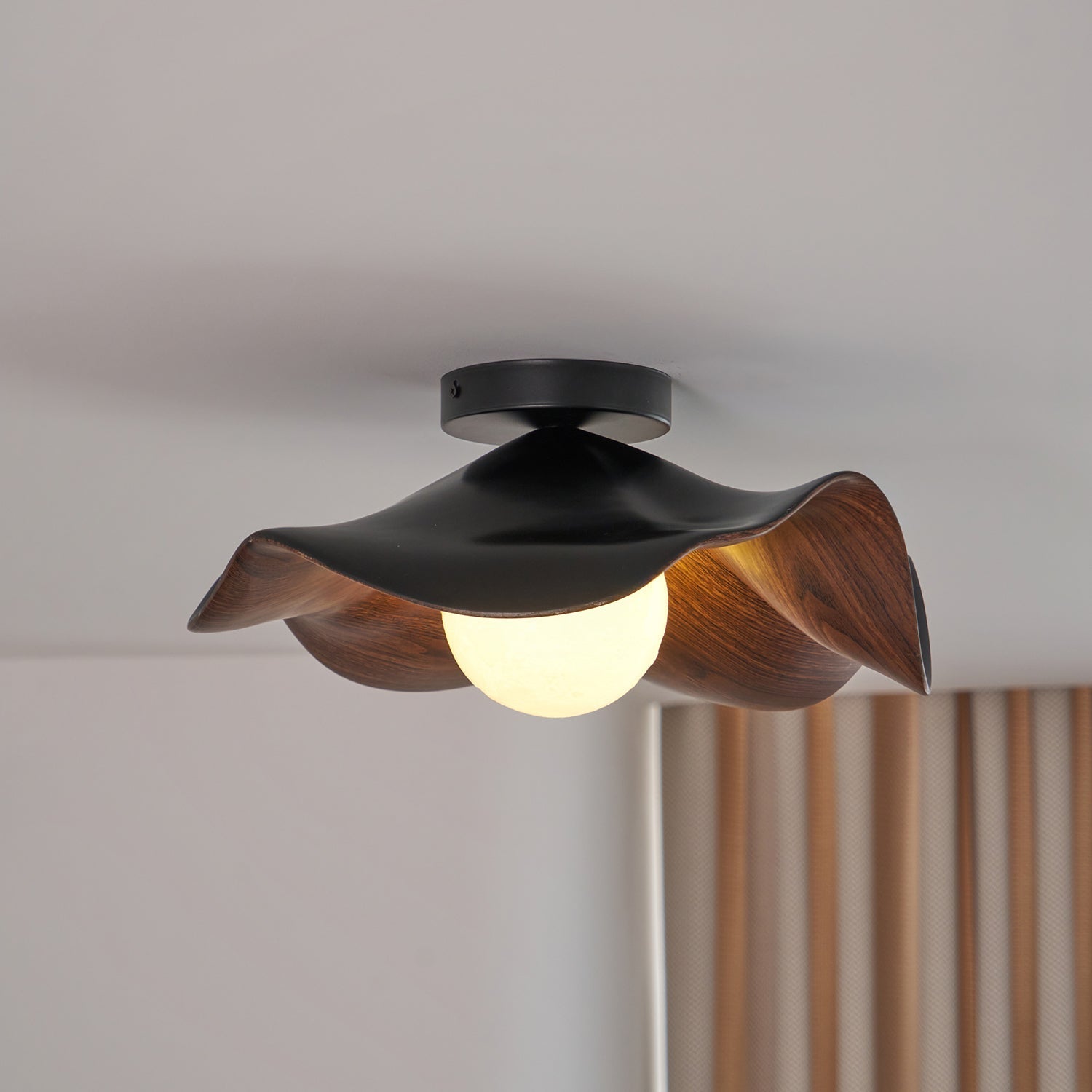 Sculptural Wood-Inspired Ceiling Light Fixture in Modern Style
