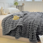 Cozy Comfort Plaid Throw Blanket – Ultra Soft Luxury Fleece