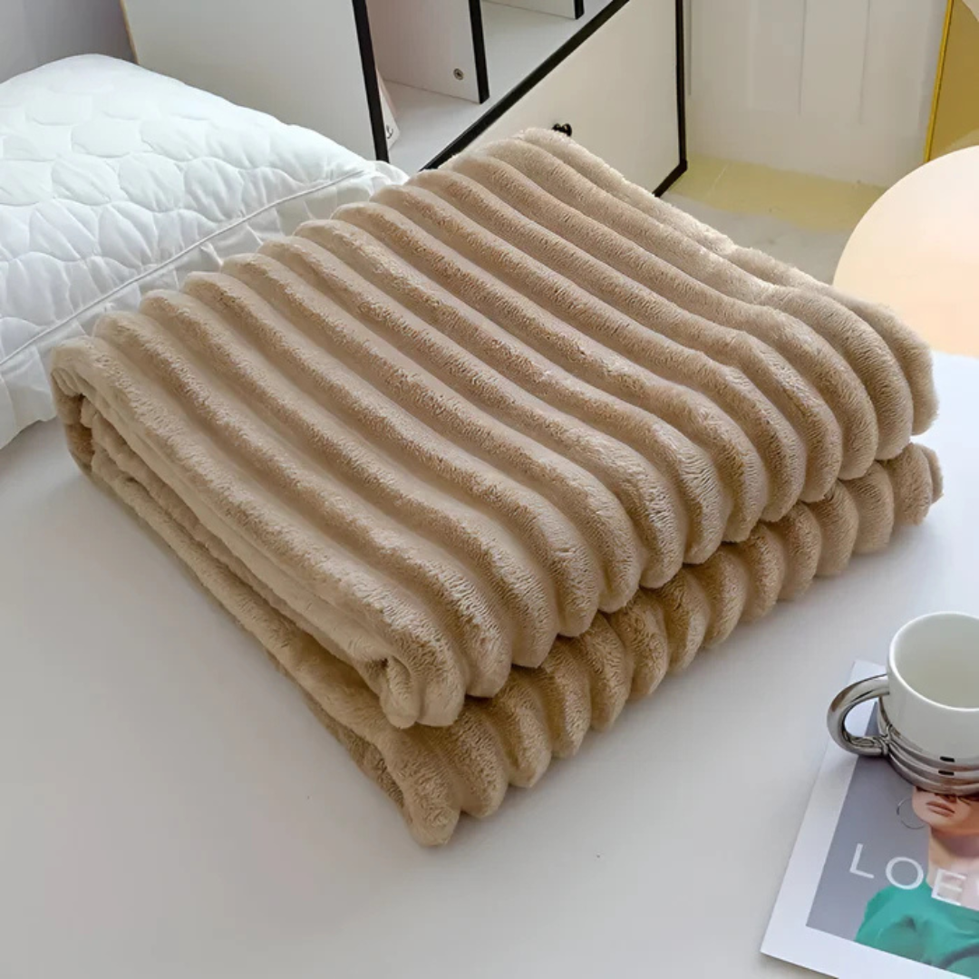 Cozy Comfort Plaid Throw Blanket – Ultra Soft Luxury Fleece