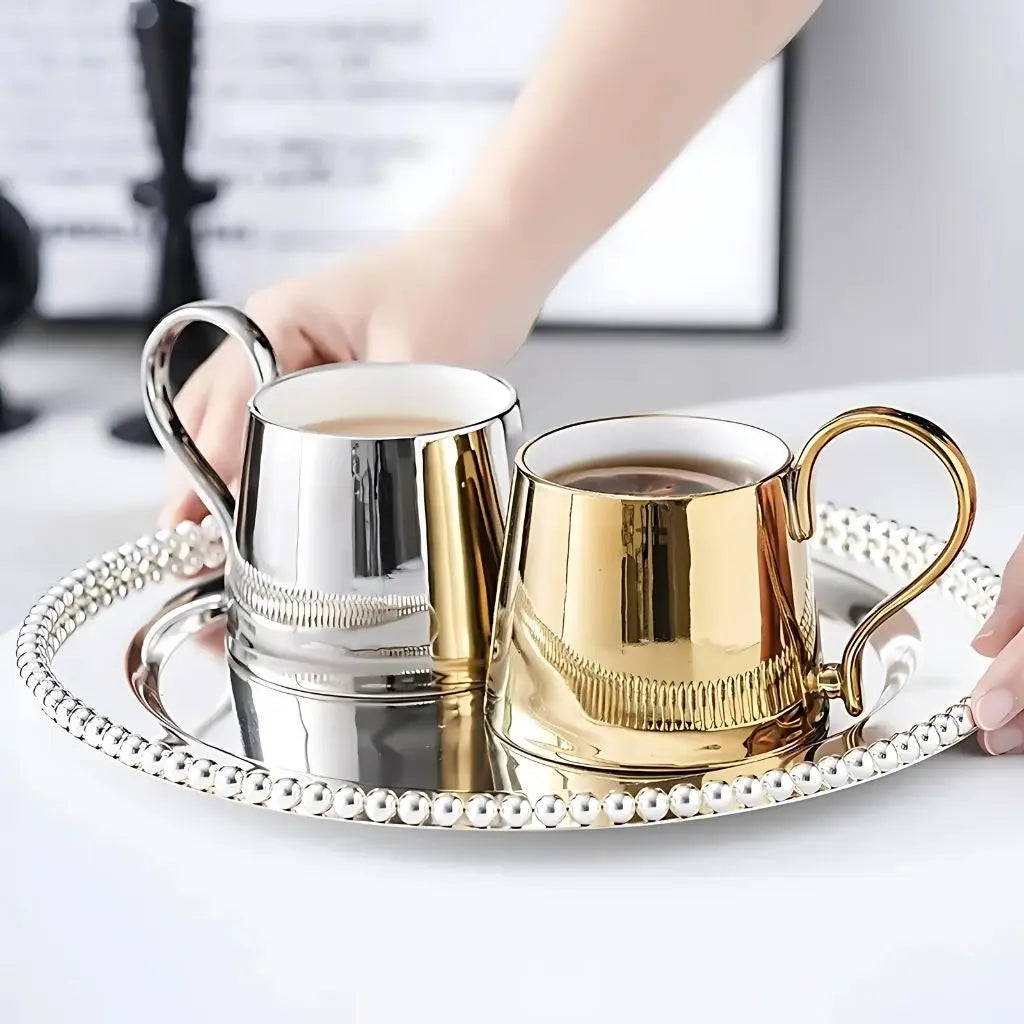 LustreCraft Ceramic Mug – Polished Reflective Design
