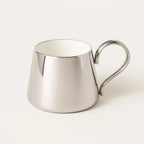 LustreCraft Ceramic Mug – Polished Reflective Design