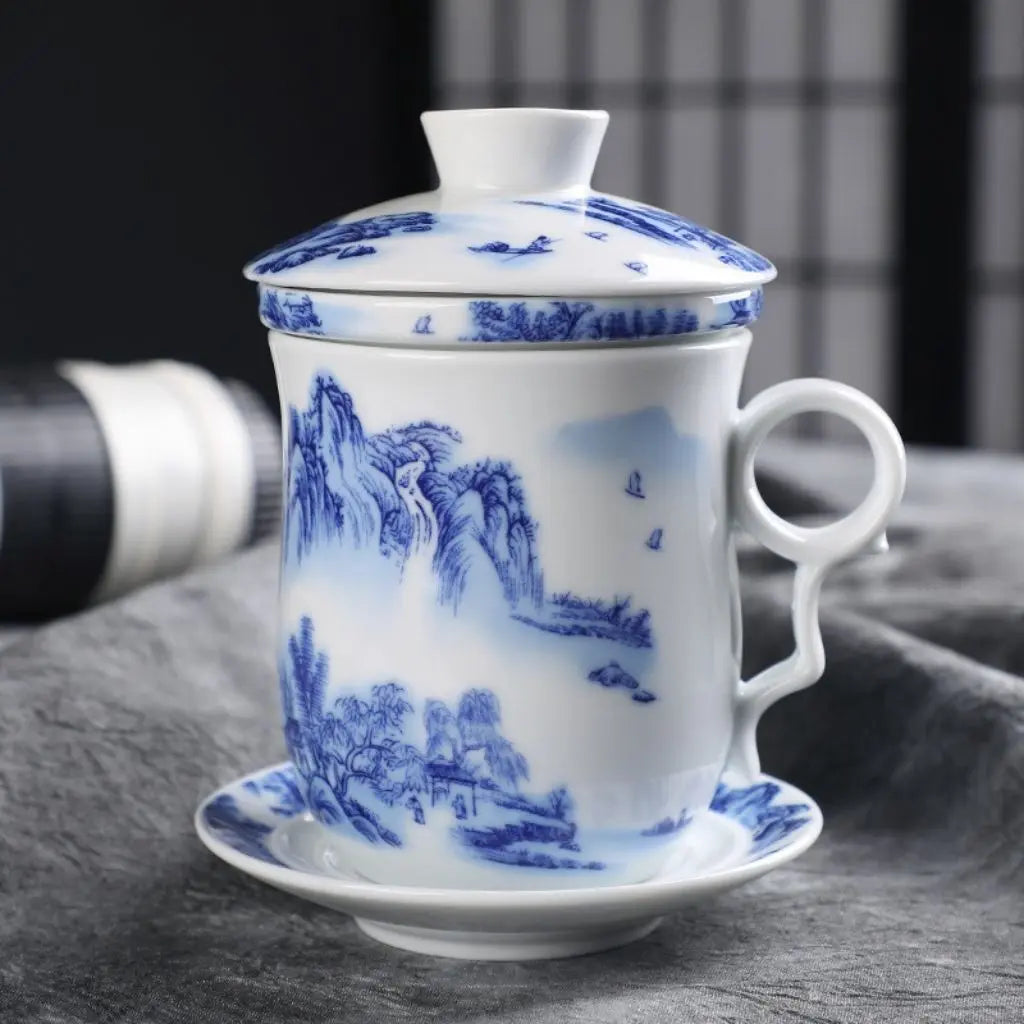 Mountain View Ceramic Drinking Mug with Lid