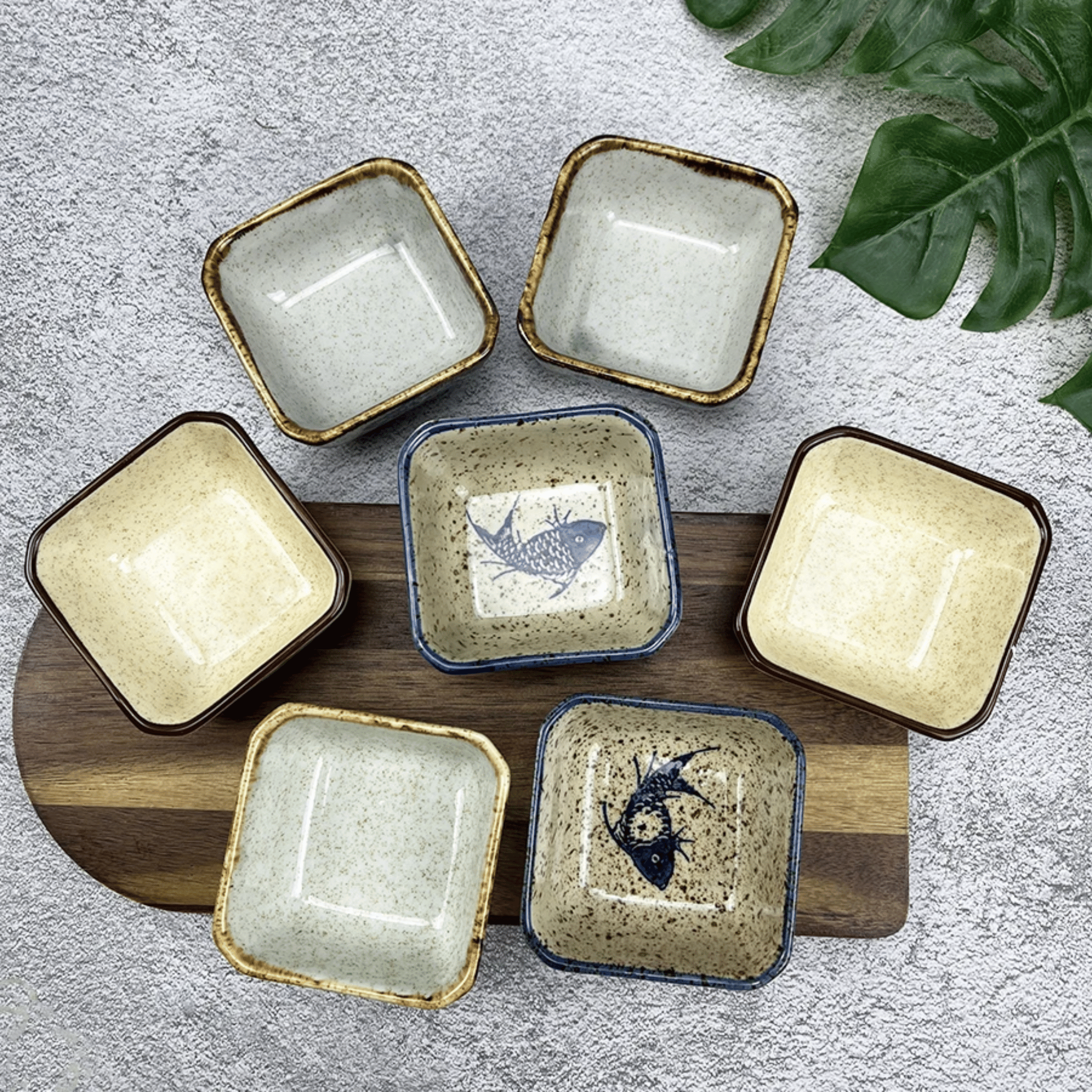 Elegant Japanese-Style Sauce Dish Collection