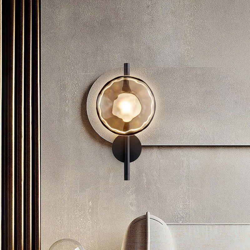 Stylish Wave-Inspired Wall Light for Modern Interiors