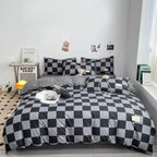 Plaid Bedding Set with Pillow Covers – Soft and Breathable Fabric