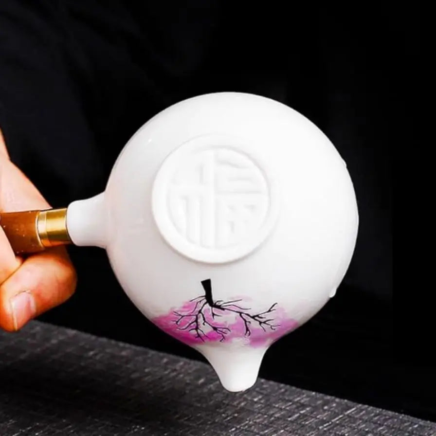 Zen Blossom - Elegant Rotating Tea Infuser