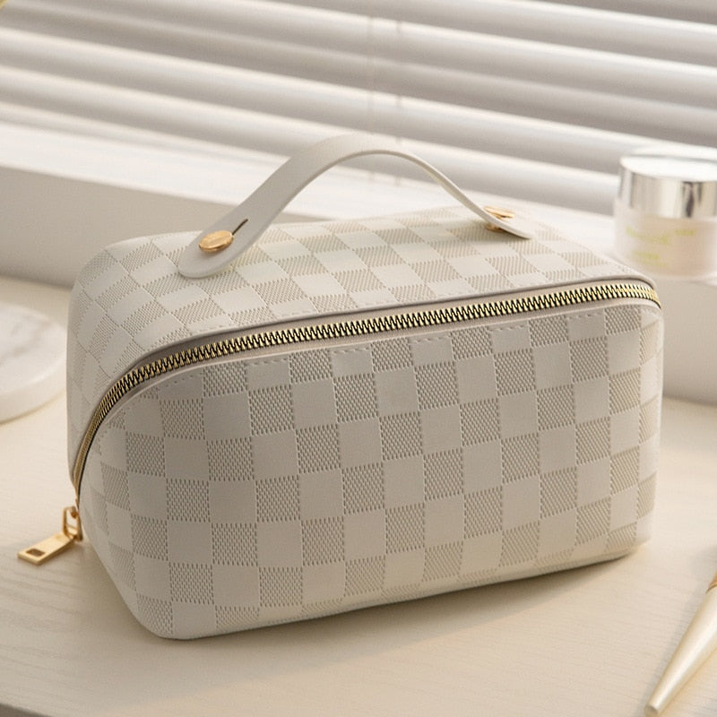 Elegant Travel Cosmetic Organizer