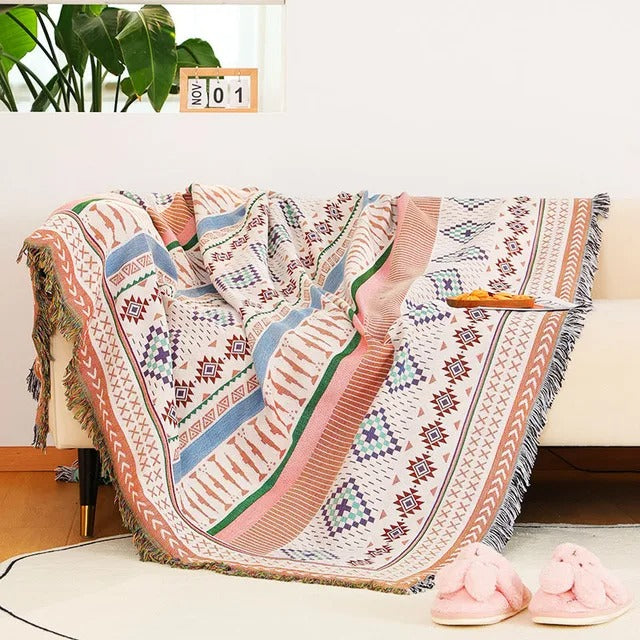 Cozy Plaid Throw Blanket with Colorful Jacquard Weave and Bohemian Fringe