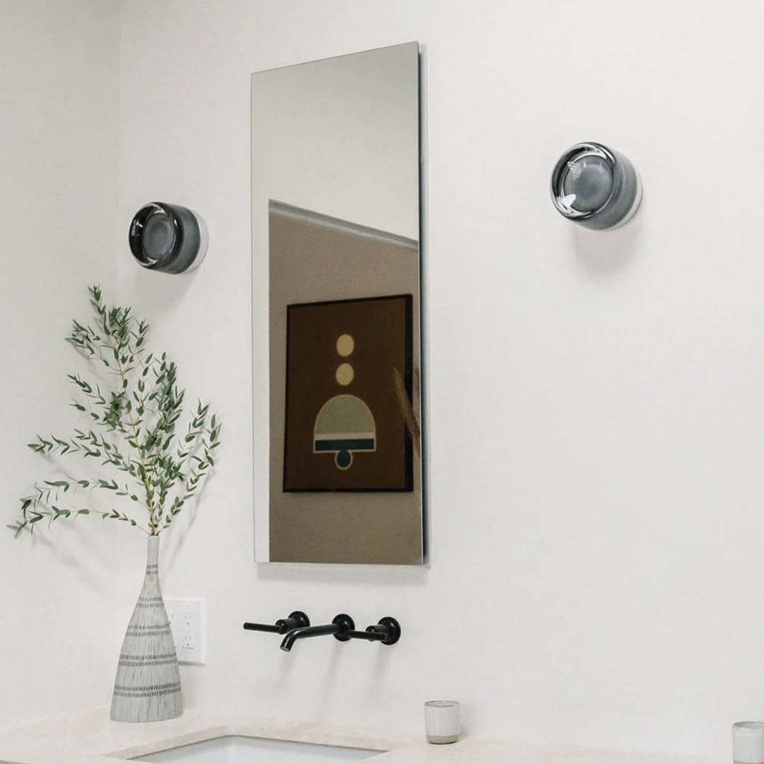 Scandinavian Style Wall Lamp – Compact Design with Warm White LED Light