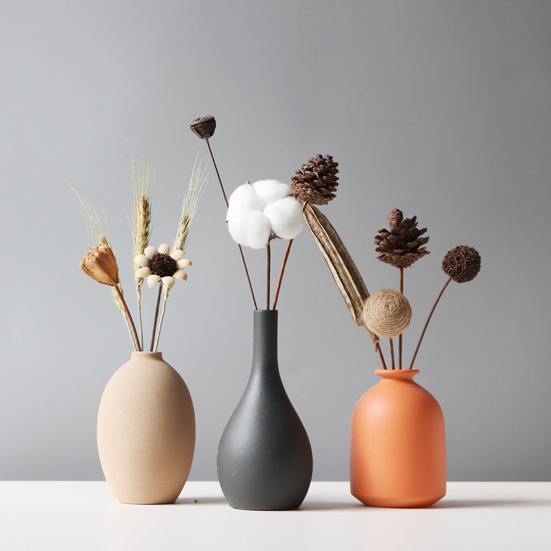 Handcrafted Matte Finish Ceramic Vase – Modern Decorative Pot