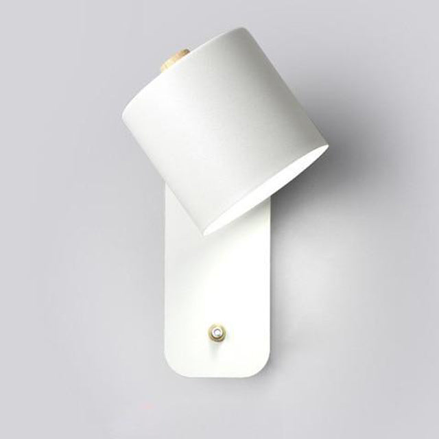 Sleek Modern Metal Table Lamp for Effortless Elegance
