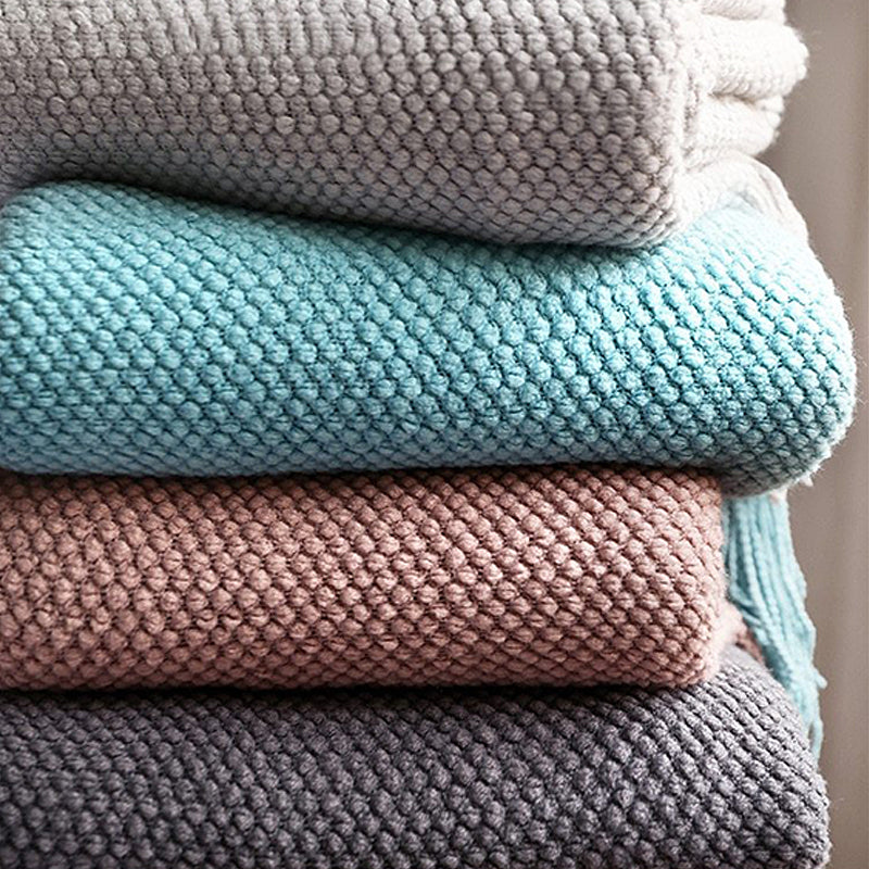 Chic Acrylic Fringe Blanket for Cozy Comfort