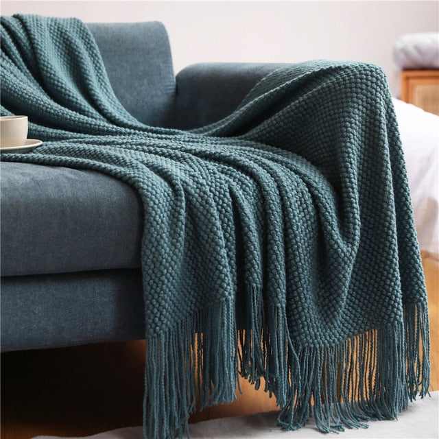 Chic Acrylic Fringe Blanket for Cozy Comfort