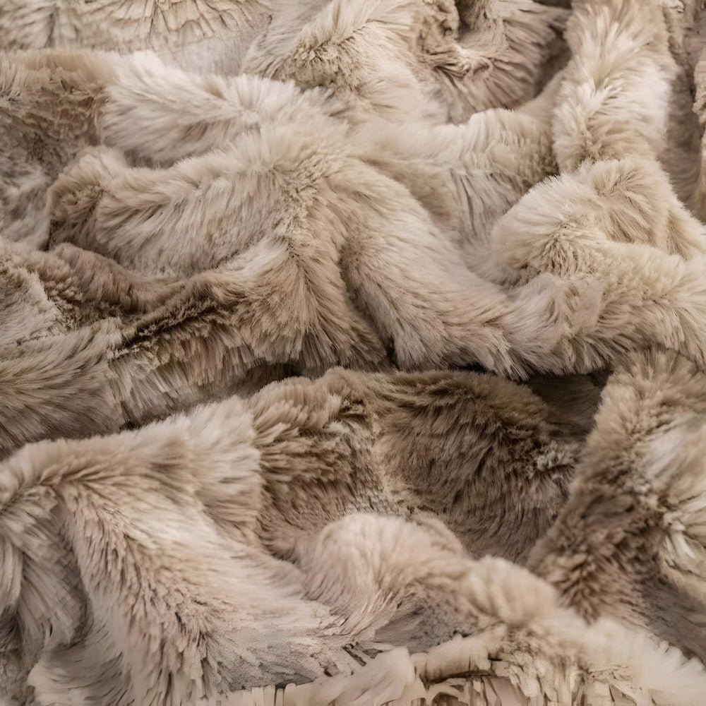 Luxurious Reversible Fleece Comfort Blanket