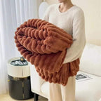Luxurious Plush Throw Blanket for Ultimate Comfort