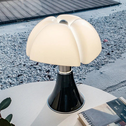 Charming Nature-Inspired LED Lamp for Modern Spaces