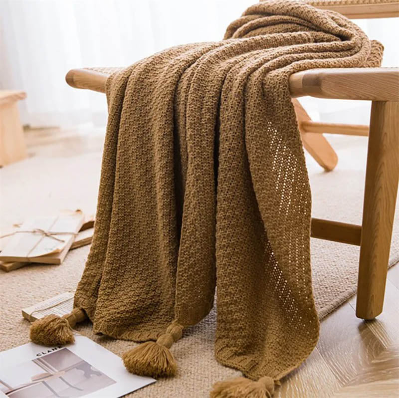Luxurious Soft Knit Acrylic Blanket