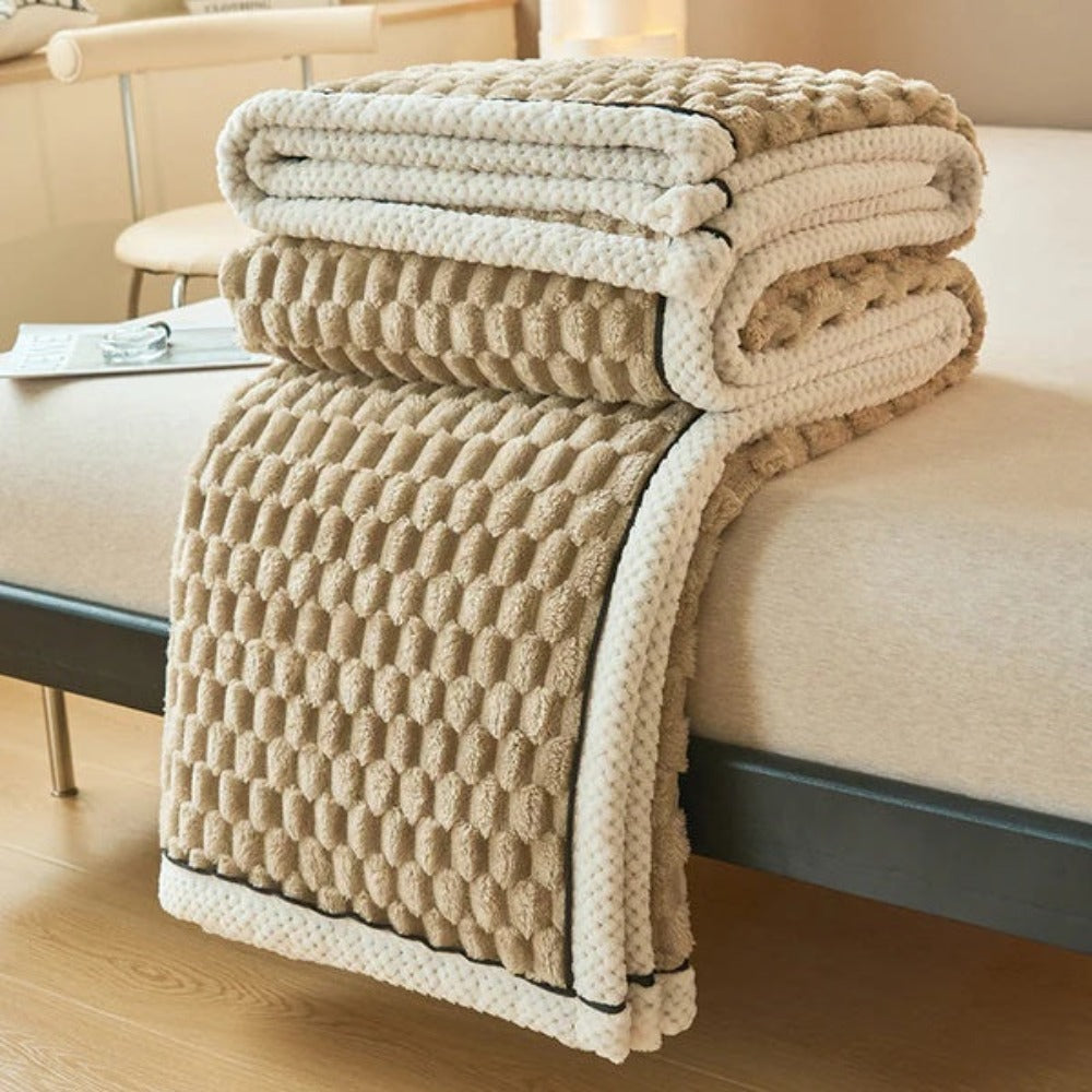 Luxurious Bubble Fleece Throw Blanket