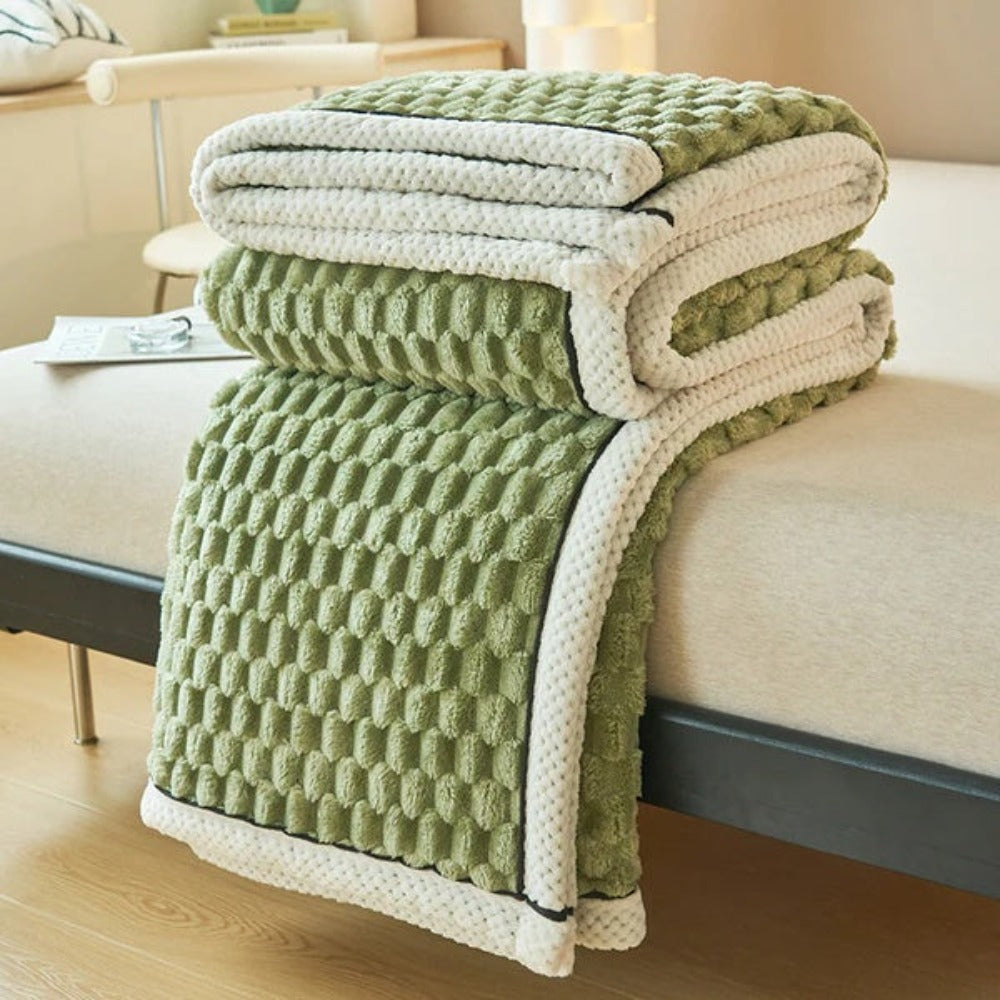 Luxurious Bubble Fleece Throw Blanket