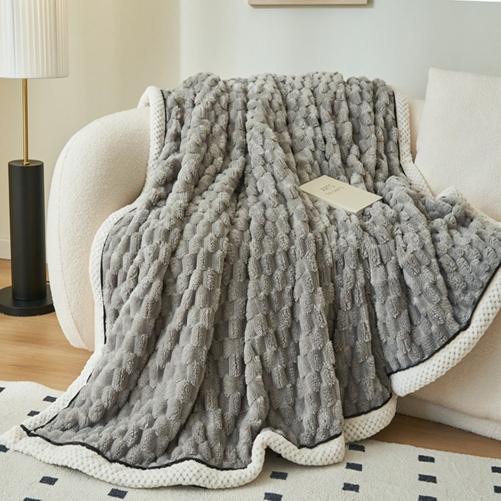 Luxurious Bubble Fleece Throw Blanket