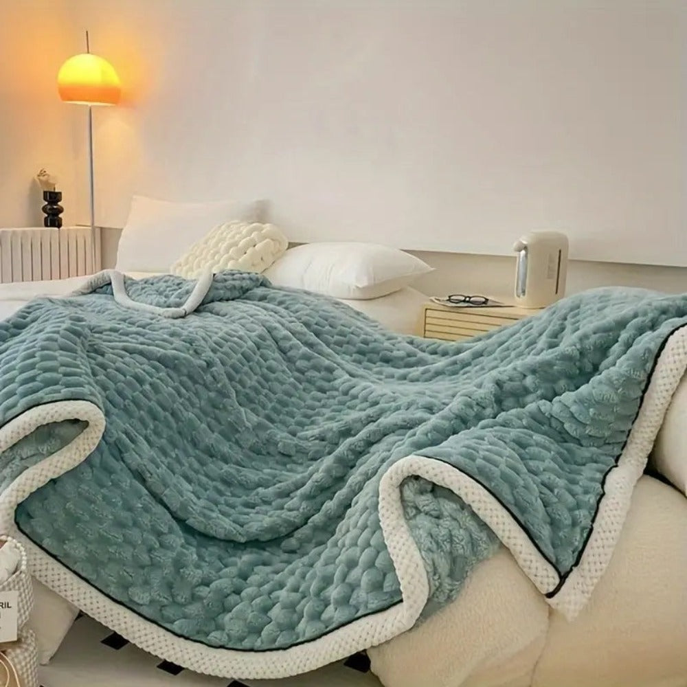 Luxurious Bubble Fleece Throw Blanket