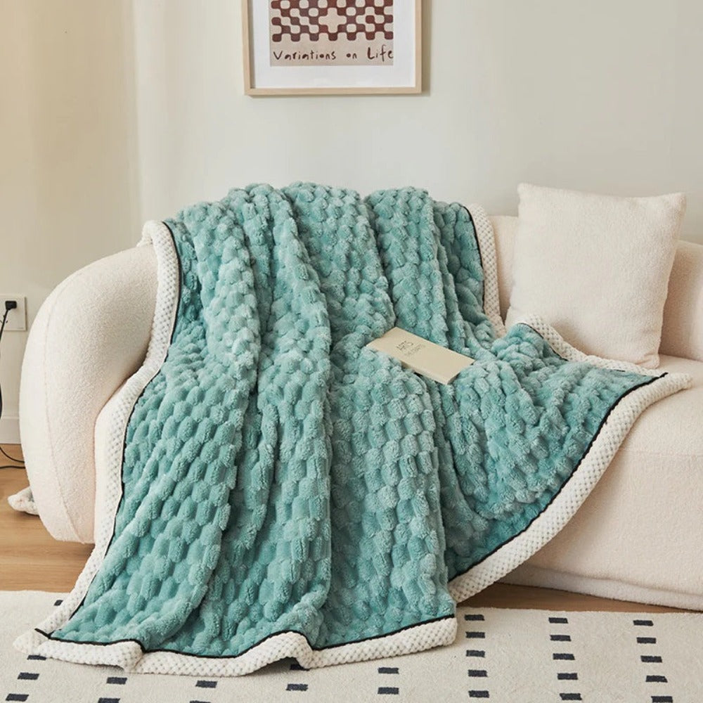 Luxurious Bubble Fleece Throw Blanket