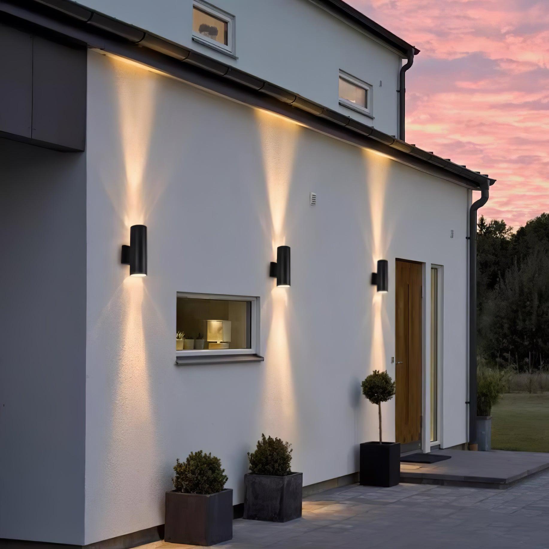 Contemporary Waterproof Outdoor Wall Light – Cylindrical Design