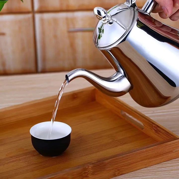 Whistling Induction Kettle with Filter – Elegant Fast Boil Feature