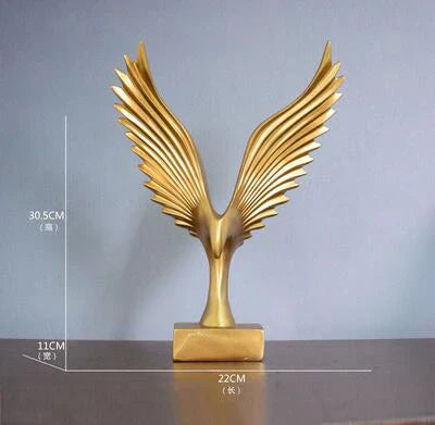 Resin Art Eagle Figurine – Eye-Catching Decor for Home and Office