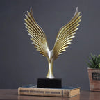 Resin Art Eagle Figurine – Eye-Catching Decor for Home and Office