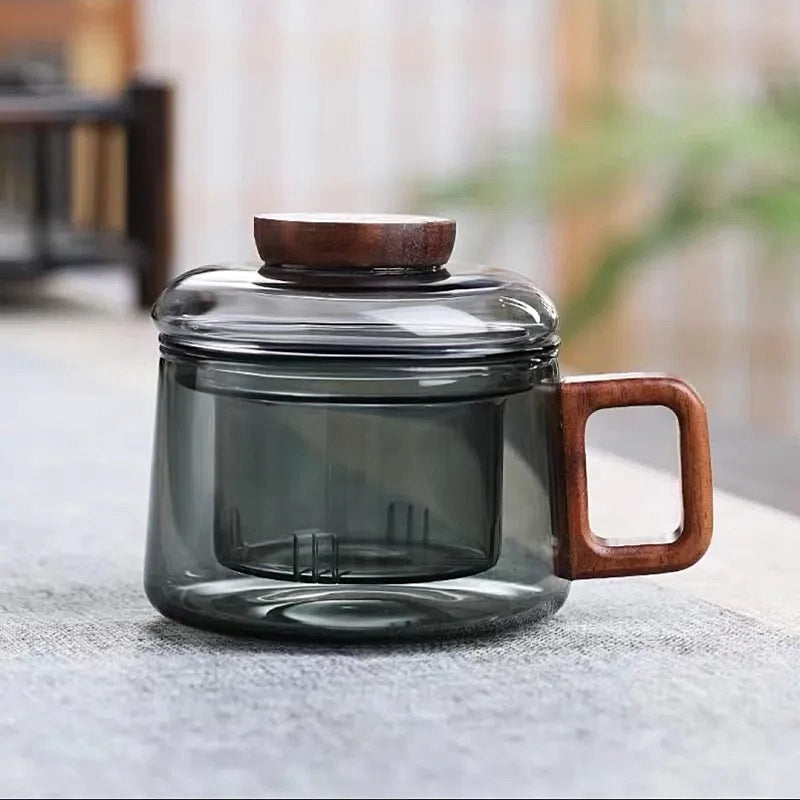 Refined Glass Tea Brewer with Strainer and Lid