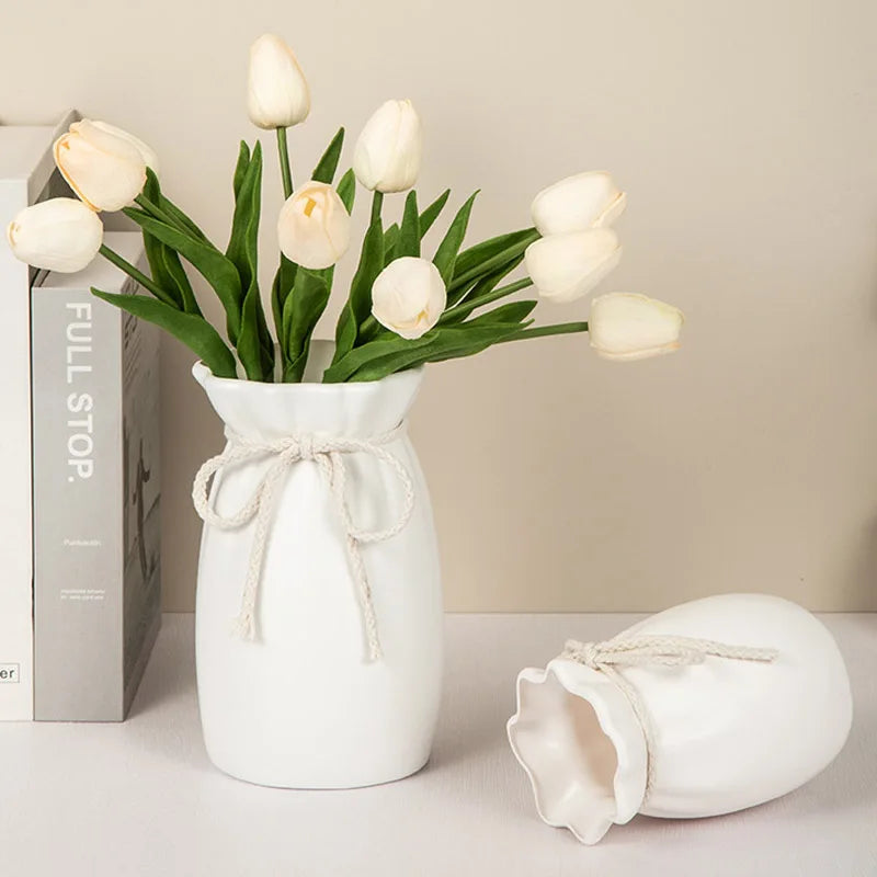 Chic Resin Flower Display Vase