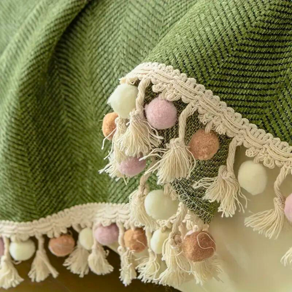 Cozy Chenille Throw Blanket - Soft, Fade-Resistant Sofa Cover