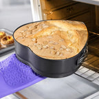 Charming Heart-Shaped Nonstick Baking Pan