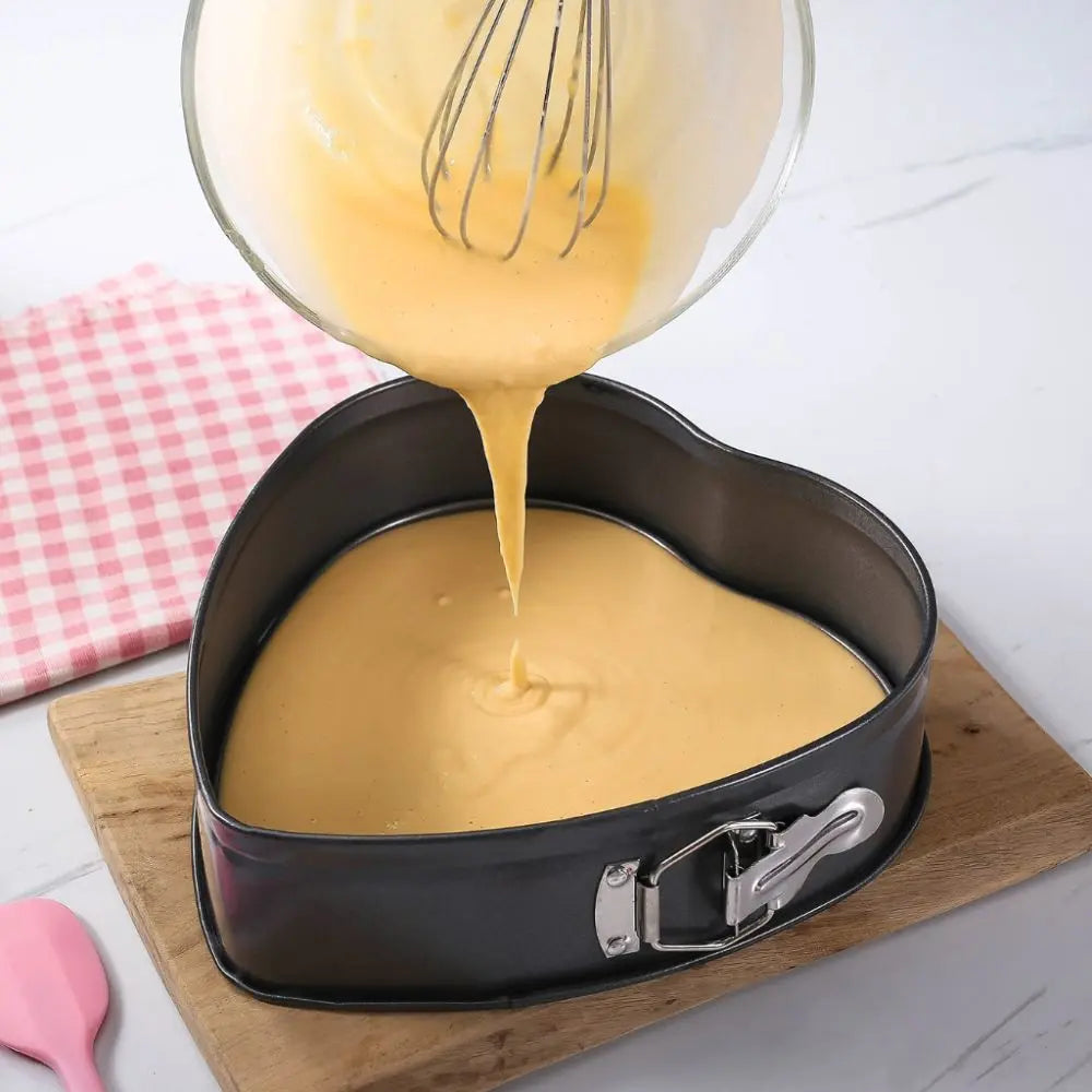 Charming Heart-Shaped Nonstick Baking Pan
