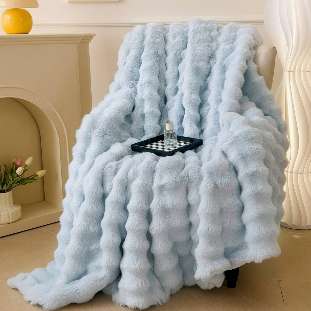 Cozy Plush Faux Fur Throw Blanket for Sofa and Bed
