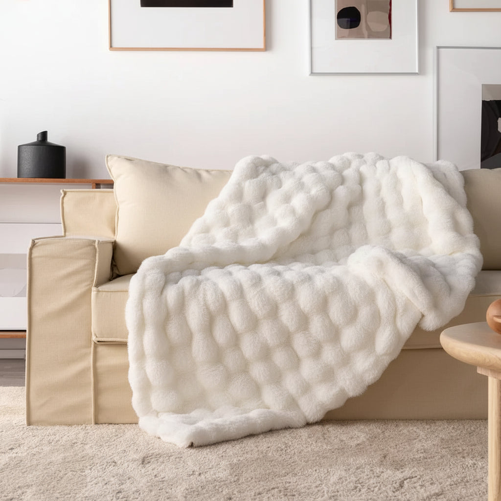 Cozy Plush Faux Fur Throw Blanket for Sofa and Bed